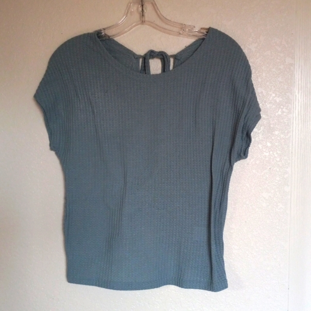 Shein blue summer top M aqua open back with accent knot poly/spandex